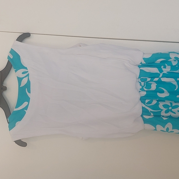 Summer dress - Picture 4 of 5